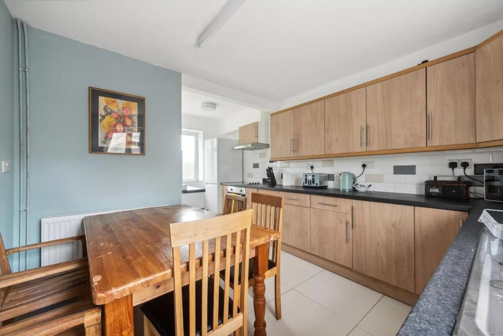 3 Bed House Up To Guests 7 In Oxford Villa Exterior photo